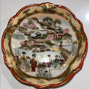 Kutani Antique Hand-Painted Porcelain Bowl – Geisha & Landscape Scene